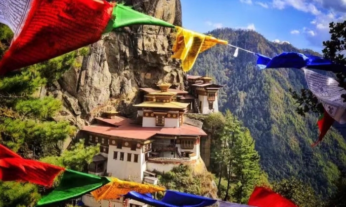 不丹著名景点虎穴寺